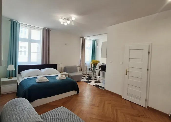 Royal Castle Apartments